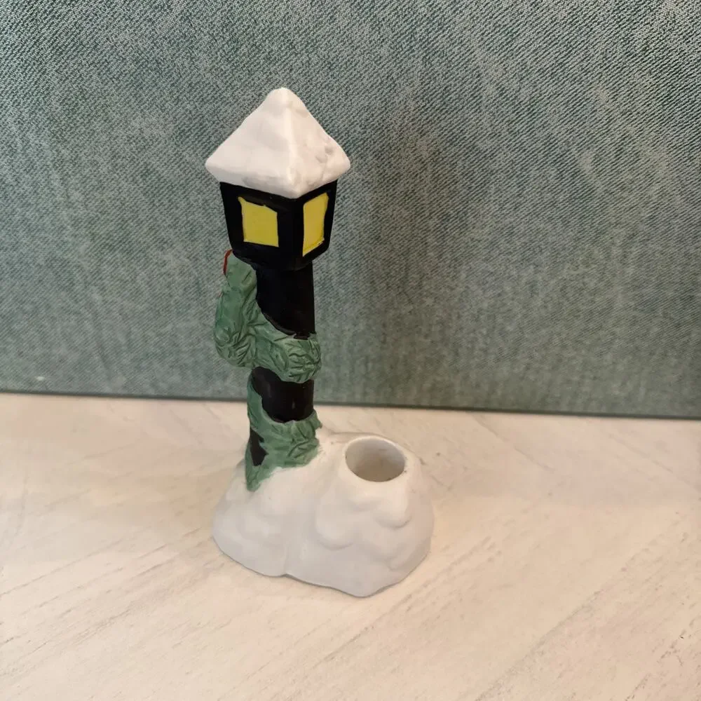 Vintage Christmas Village Ceramic Street  Lamp Taper Candle Holder EUC‎ 6